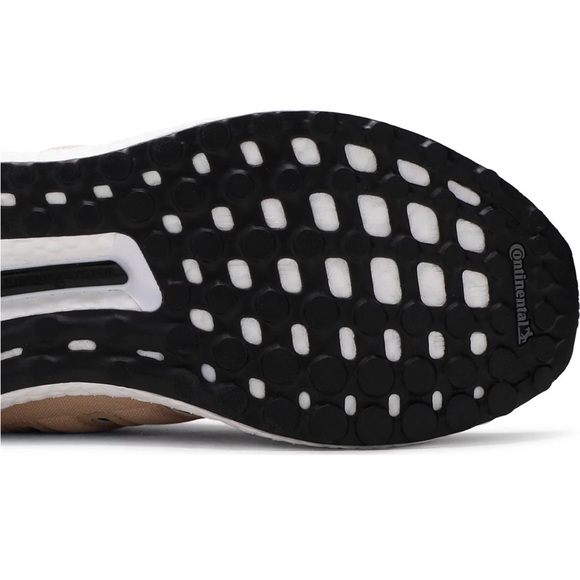 Women’s Ultra Boost 5.0 Halo Ivory size 7 - Picture 4 of 12